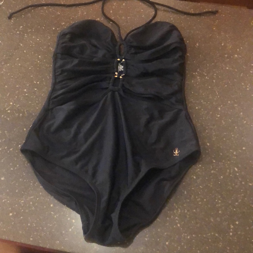 Jennifer Lopez swimsuit